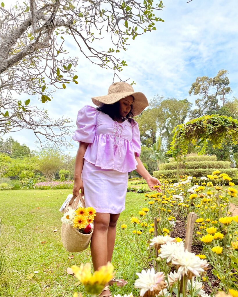 "Simply Twisted" Rosy Lilac Set: Charming & Chic